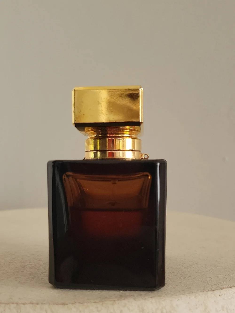 Gucci by Gucci for Women Eau de Parfum Spray 1.7 fl oz ~READ~ - Picture 2 of 5